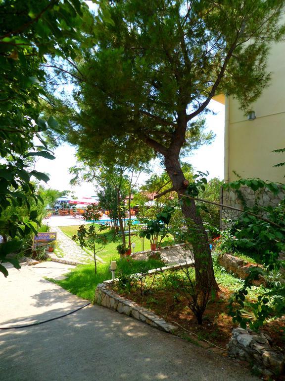 Hotel Belle Vue Dhërmi Zewnętrze zdjęcie