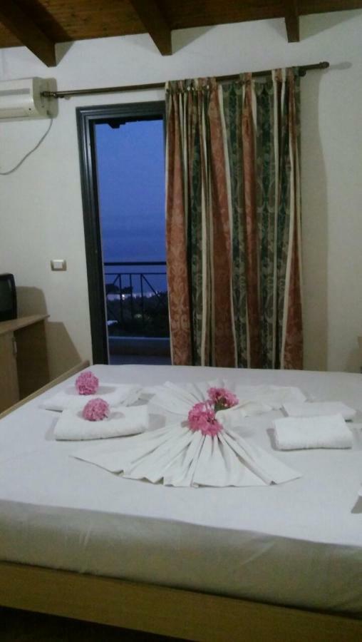 Hotel Belle Vue Dhërmi Zewnętrze zdjęcie